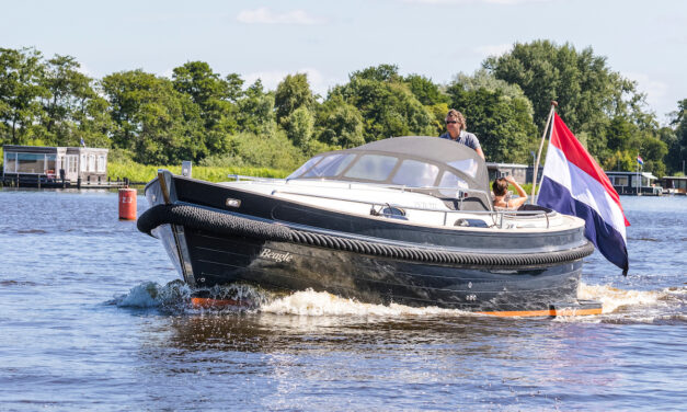 Makma Caribbean 31 MK3 kajuitsloep